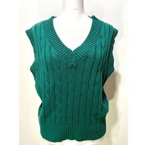 Forever 21 sweater vest chunky cable knit green holidays casual winter women S